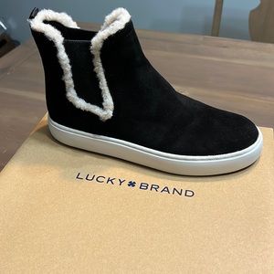 Lucky Brand Kichai Cozy Chelsea Boot